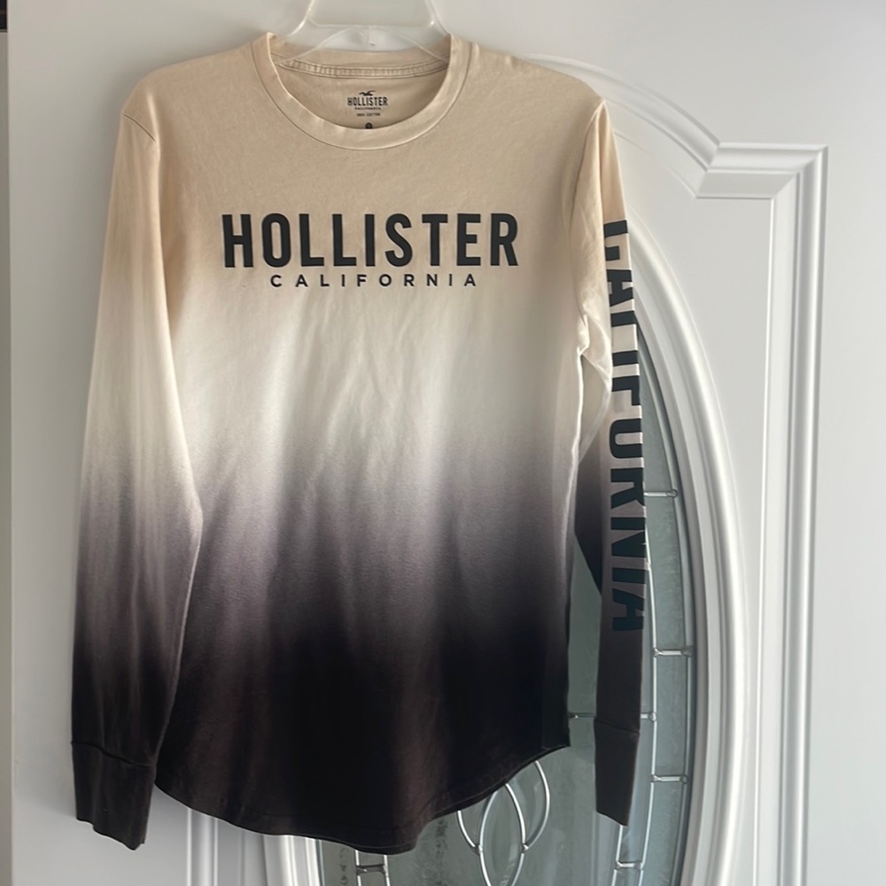 Holister long sleeve shirt